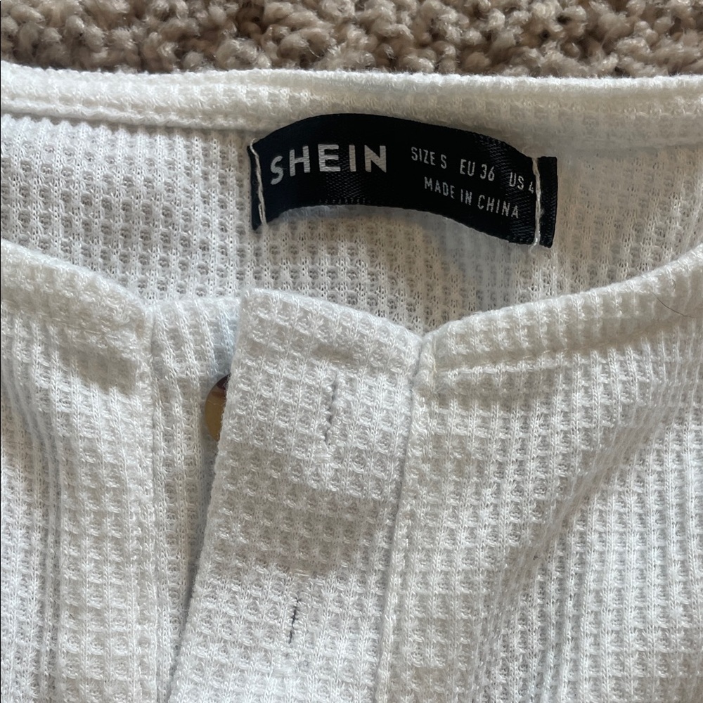 Cropped White Waffle Knit Henley Top - Picture 2 of 4